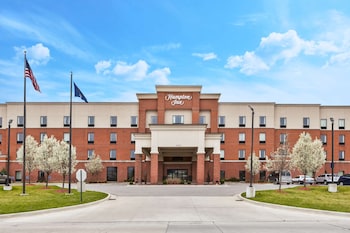 hampton inn detroit southgate