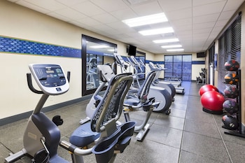 hampton inn detroit southgate