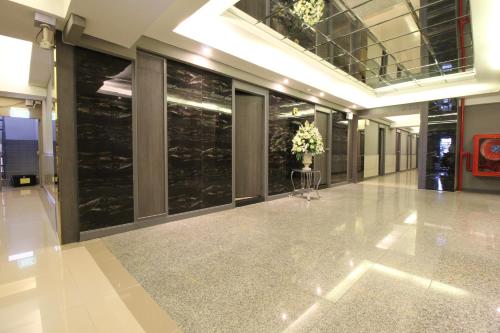 convenient park bangkok hotel