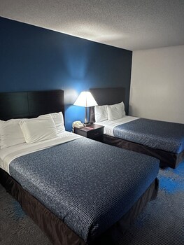 budget host inn manistique