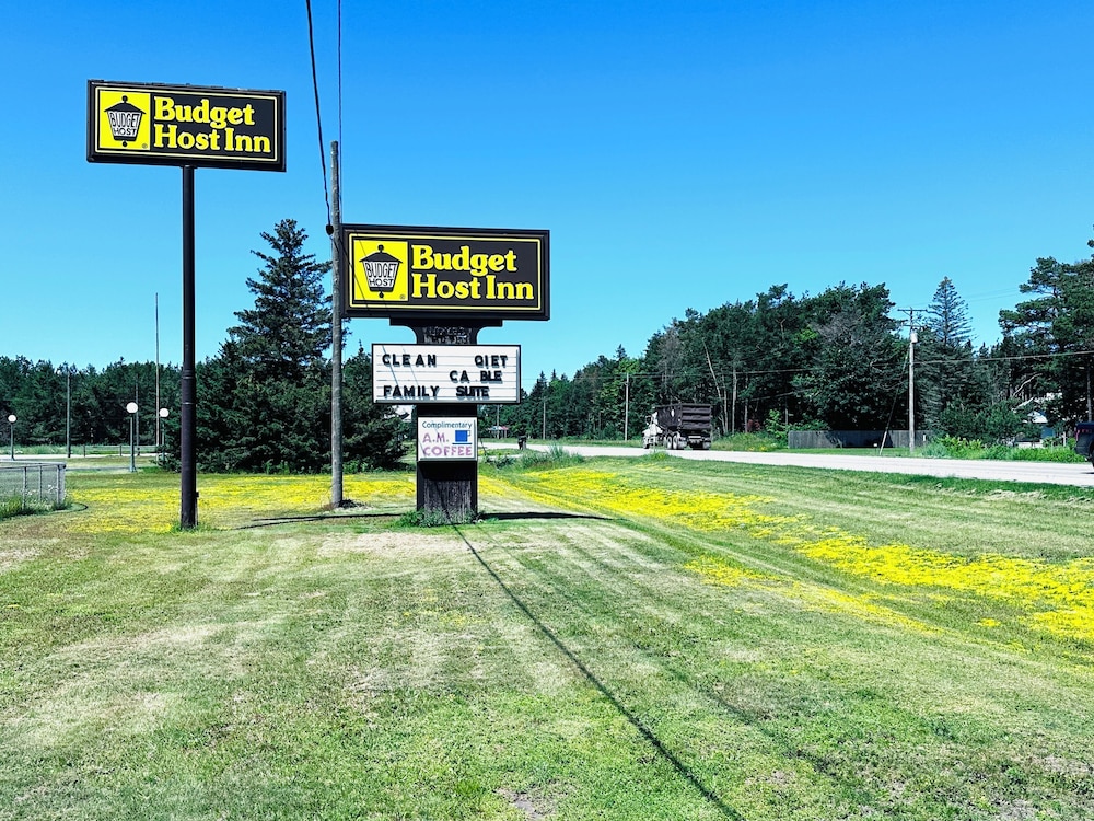 budget host inn manistique