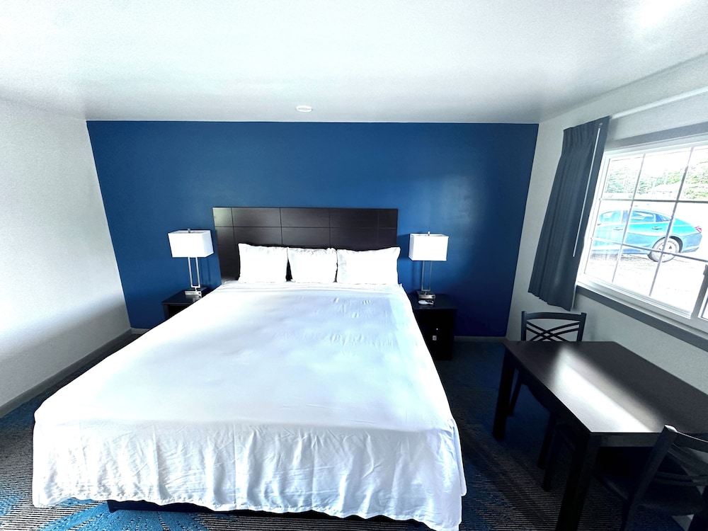 budget host inn manistique