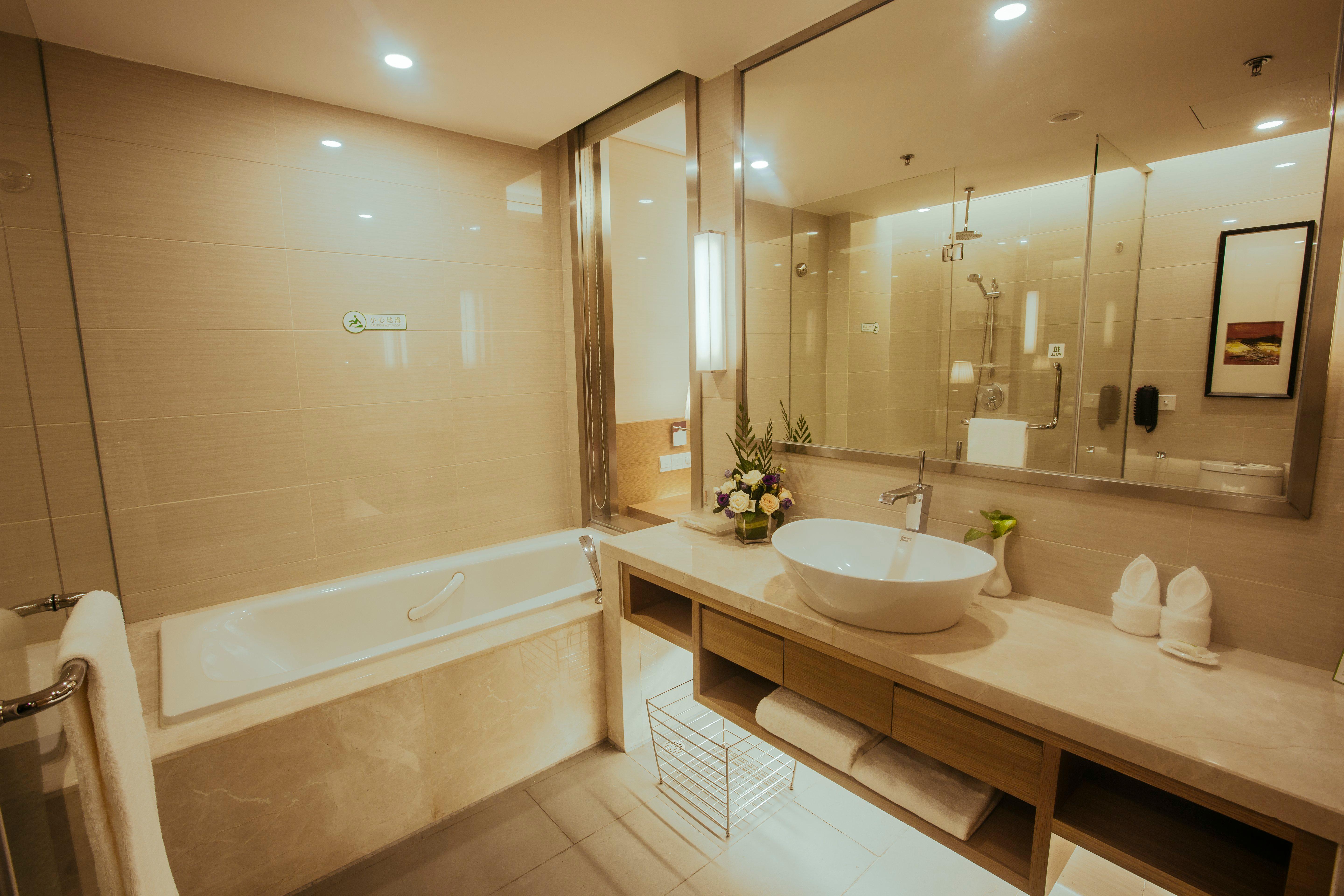 holiday inn xian big goose pagoda by ihg
