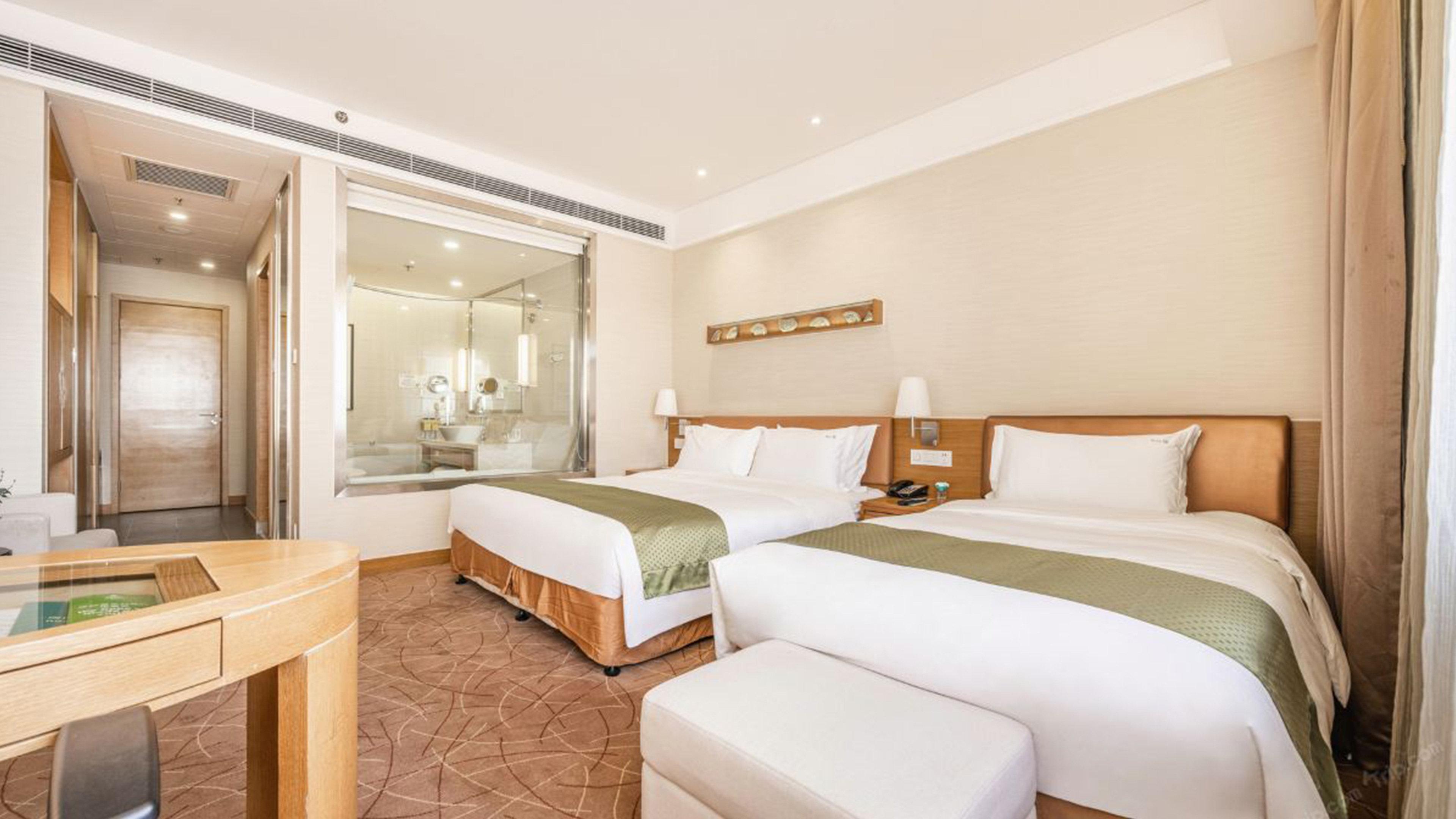 holiday inn xian big goose pagoda by ihg