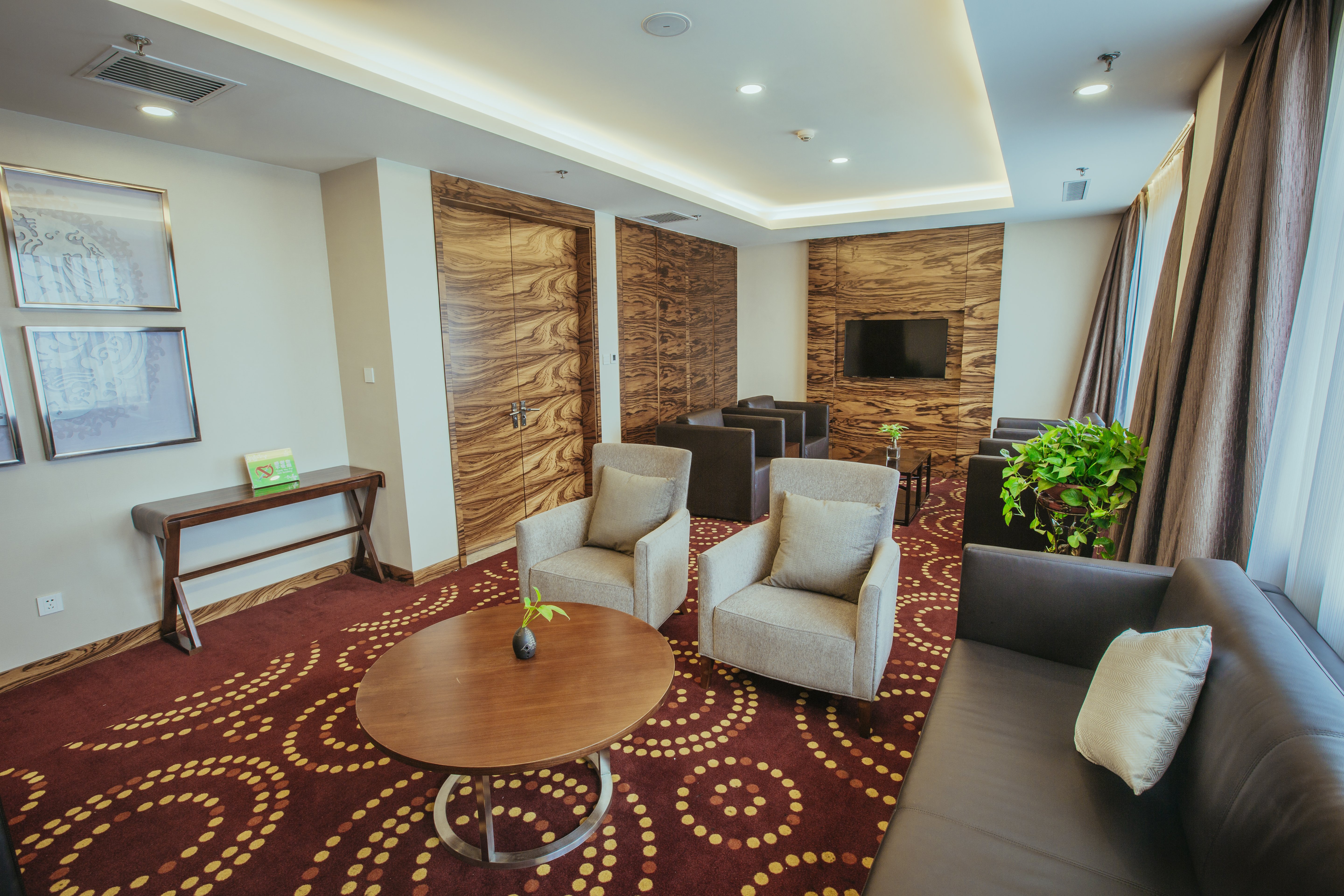 holiday inn xian big goose pagoda by ihg