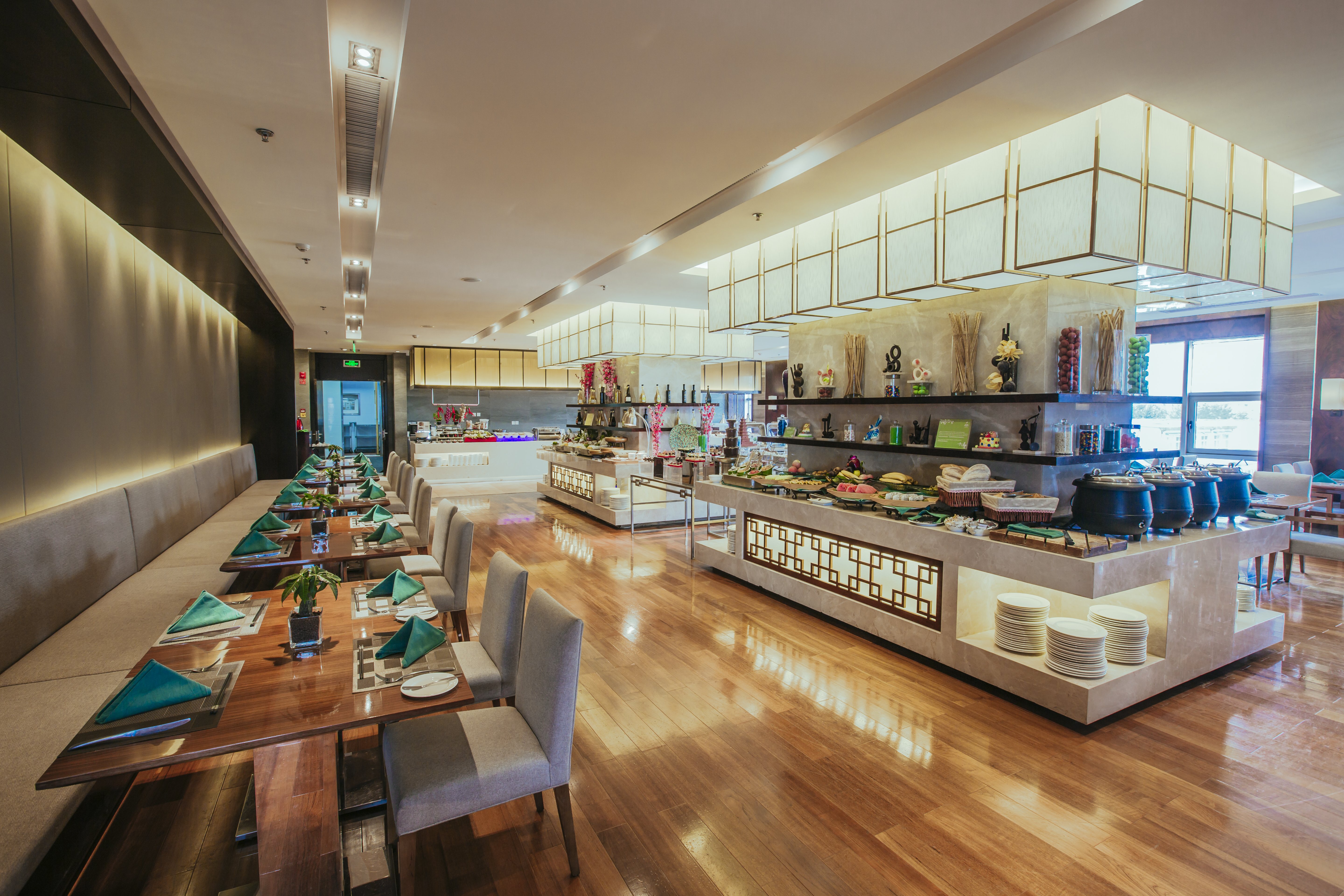 holiday inn xian big goose pagoda by ihg