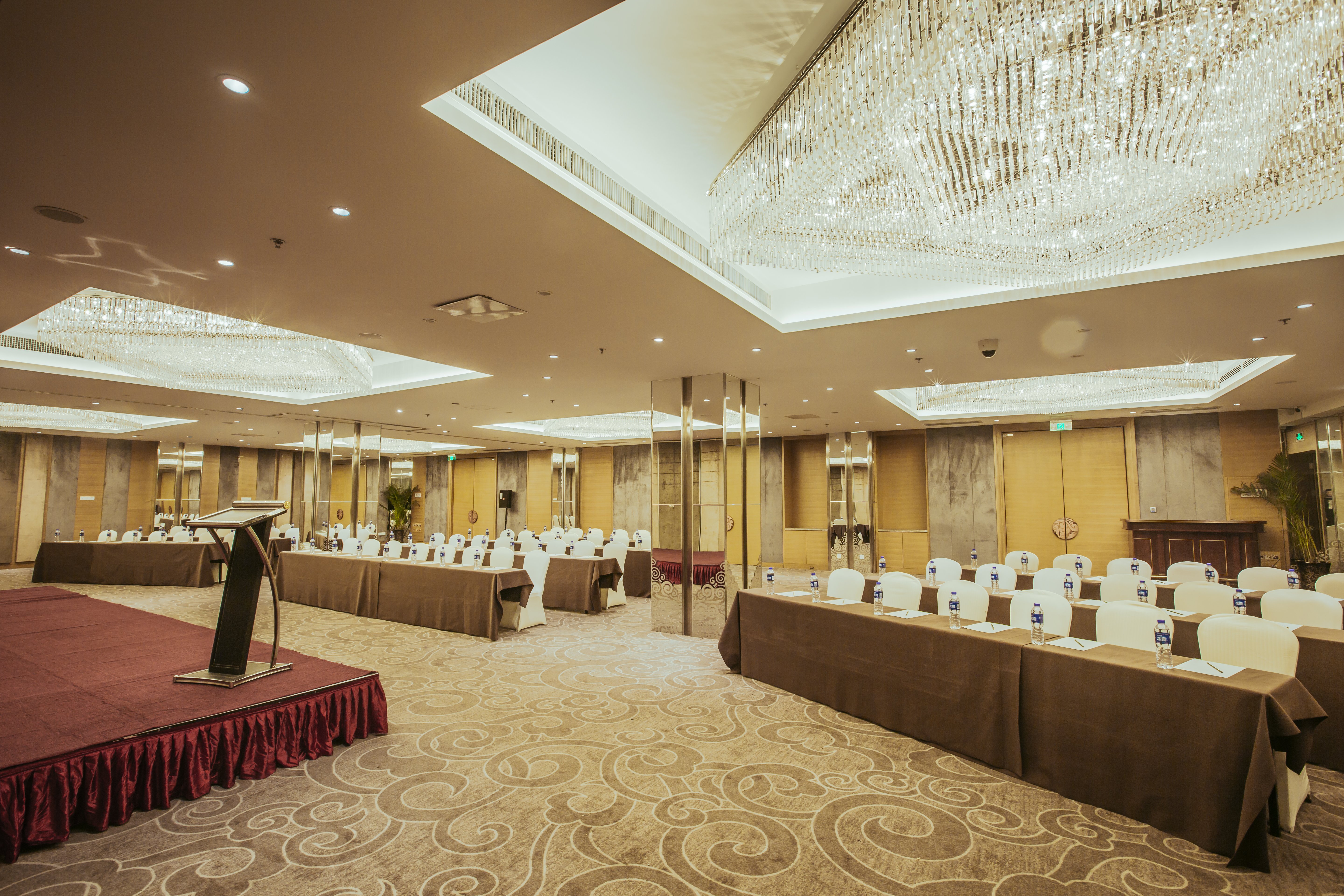 holiday inn xian big goose pagoda by ihg