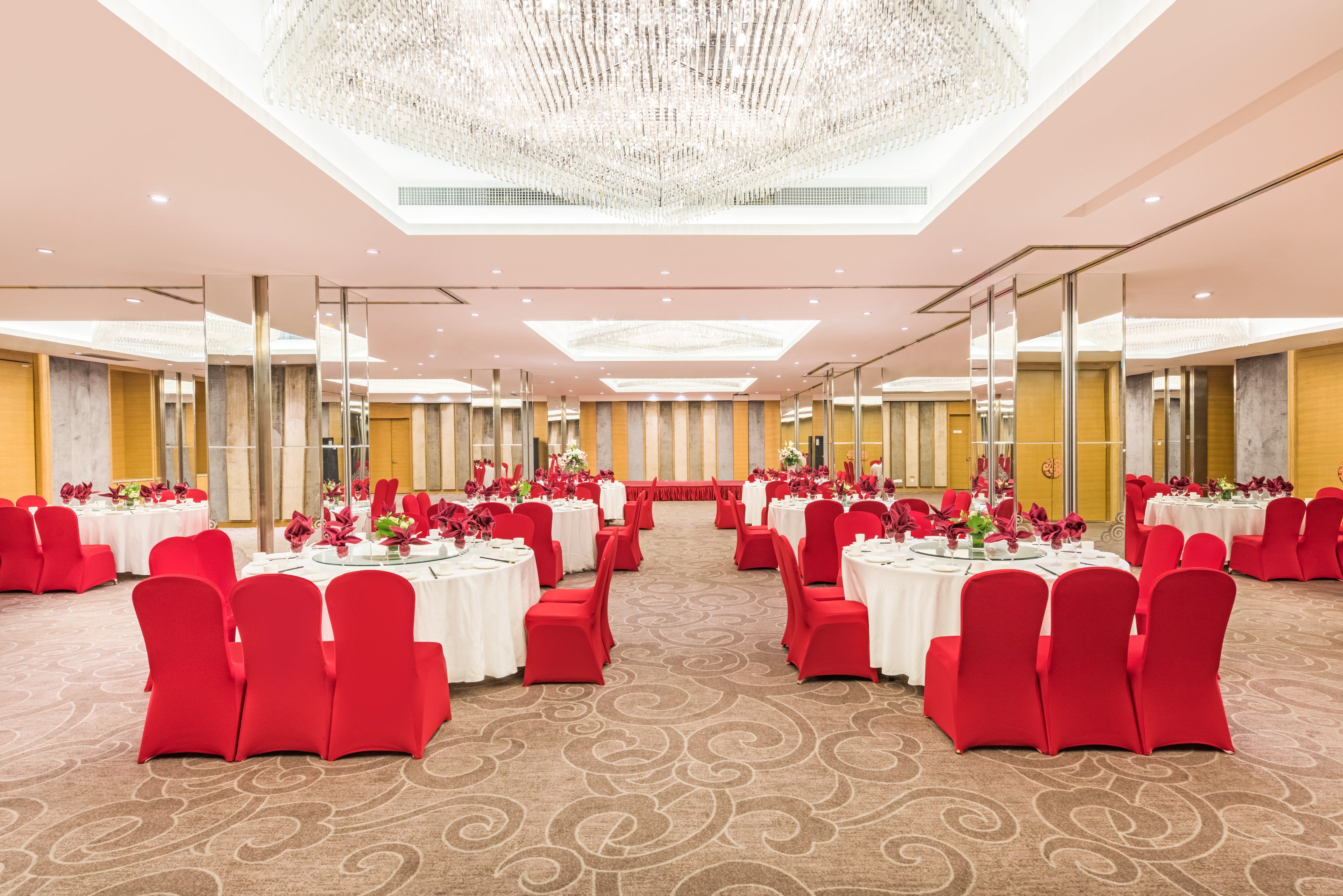 holiday inn xian big goose pagoda by ihg