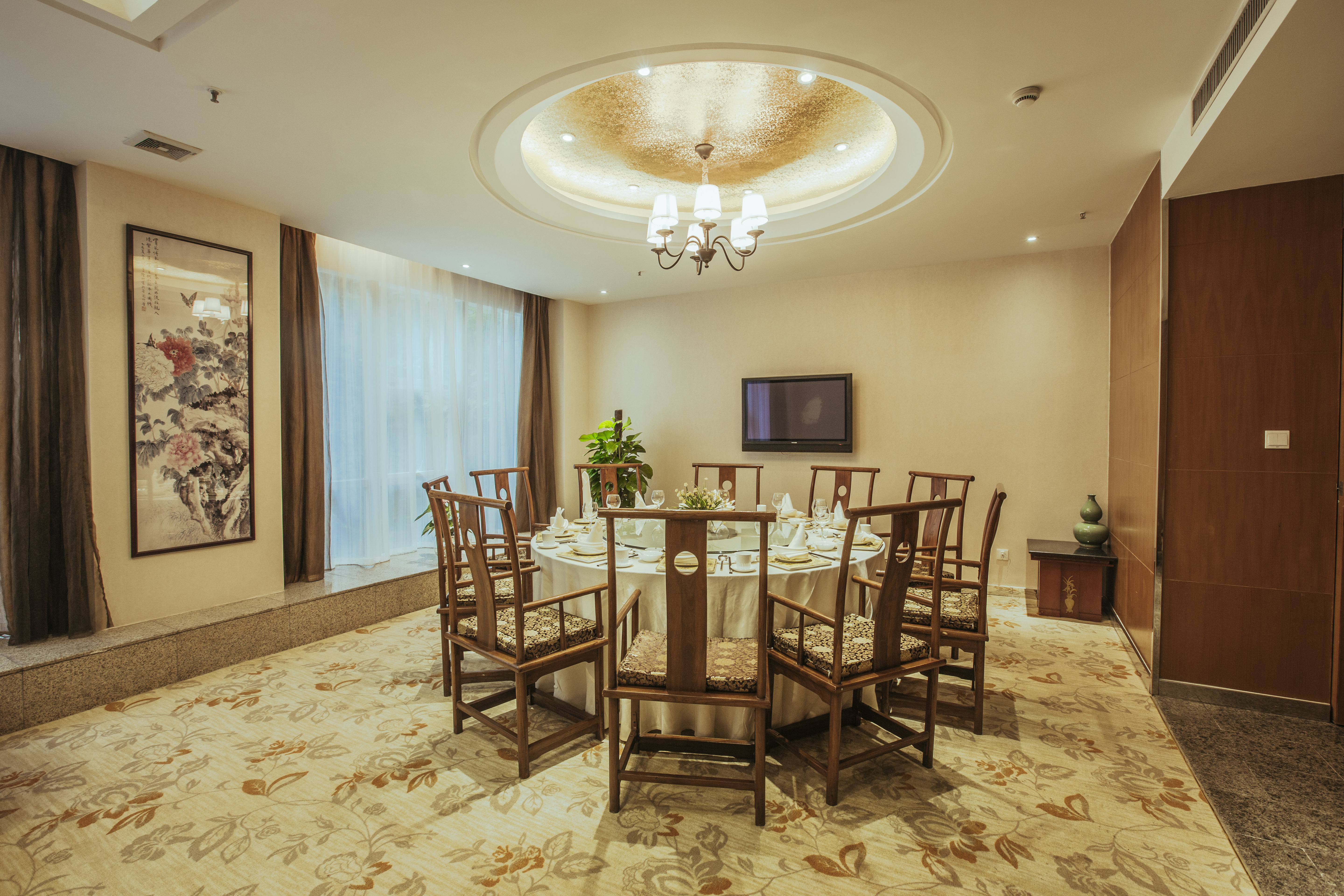 holiday inn xian big goose pagoda by ihg