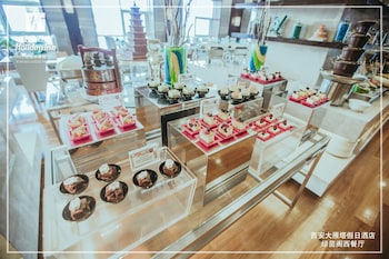 holiday inn xian big goose pagoda by ihg