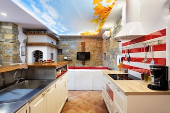 touristfarm apartments red fairytale