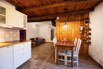 touristfarm apartments red fairytale