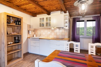 touristfarm apartments red fairytale