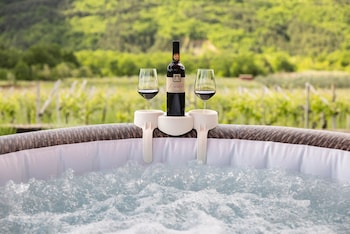 touristfarm apartments red fairytale