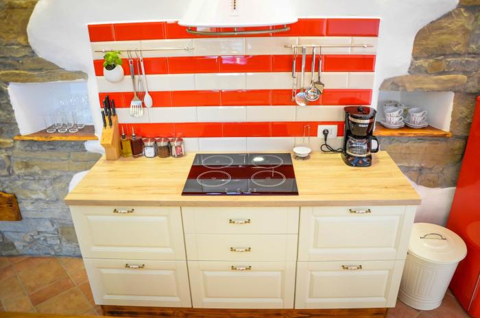 touristfarm apartments red fairytale