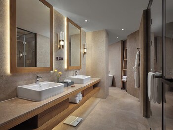 crowne plaza shennongjia an ihg hotel