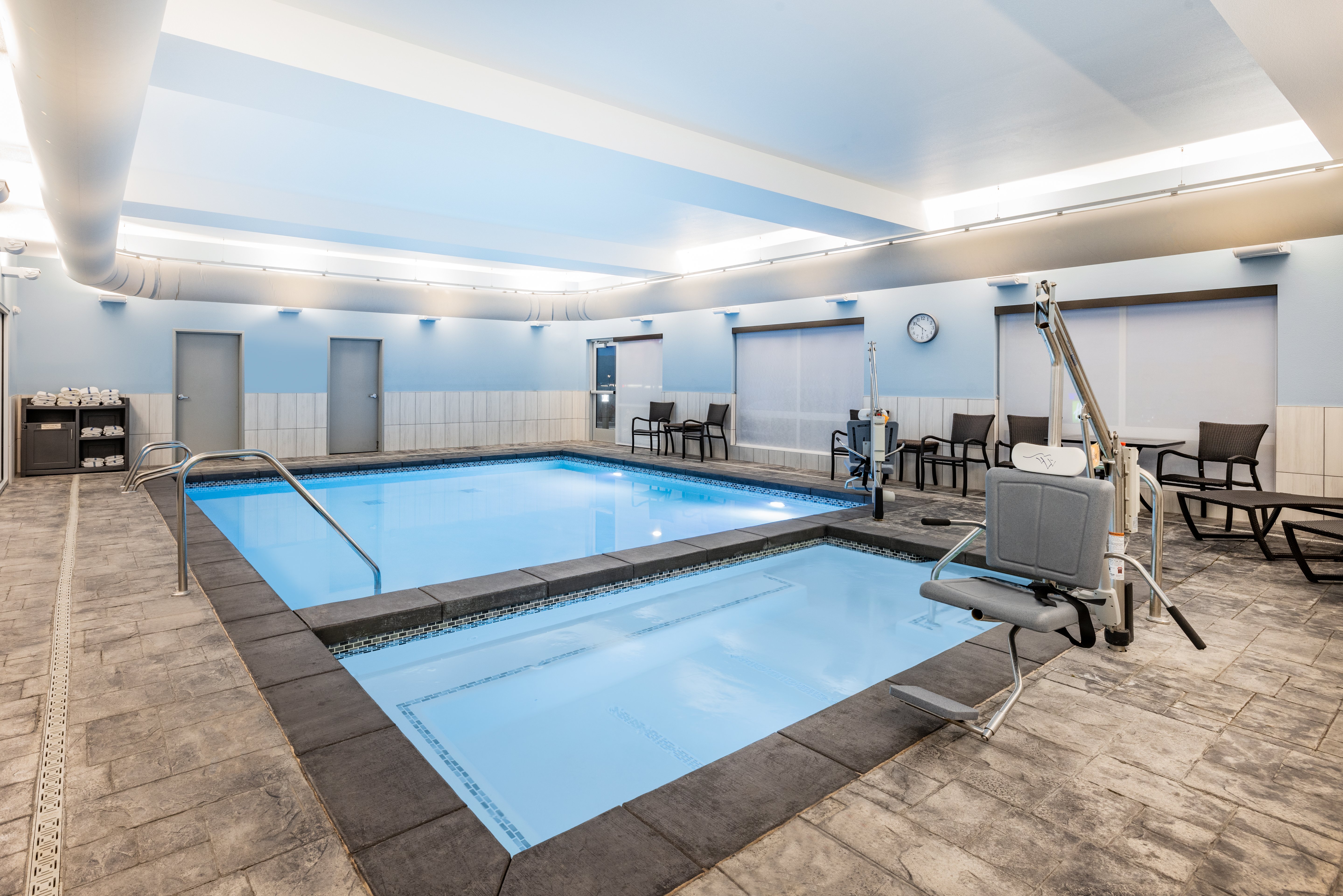 holiday inn express and suites nephi an ihg hotel