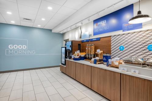 holiday inn express and suites nephi an ihg hotel