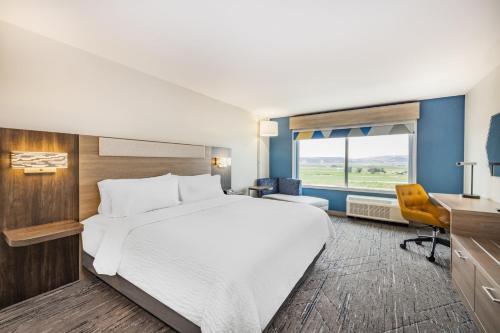 holiday inn express and suites nephi an ihg hotel