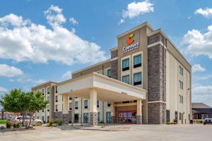 Comfort Inn & Suites Avera Southwest,South Dakota>>Sioux Falls,3 star