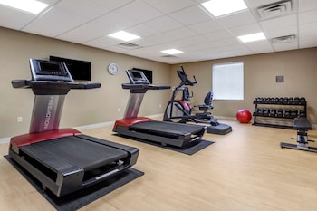 comfort inn and suites avera southwest
