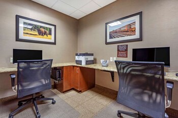 comfort inn and suites avera southwest