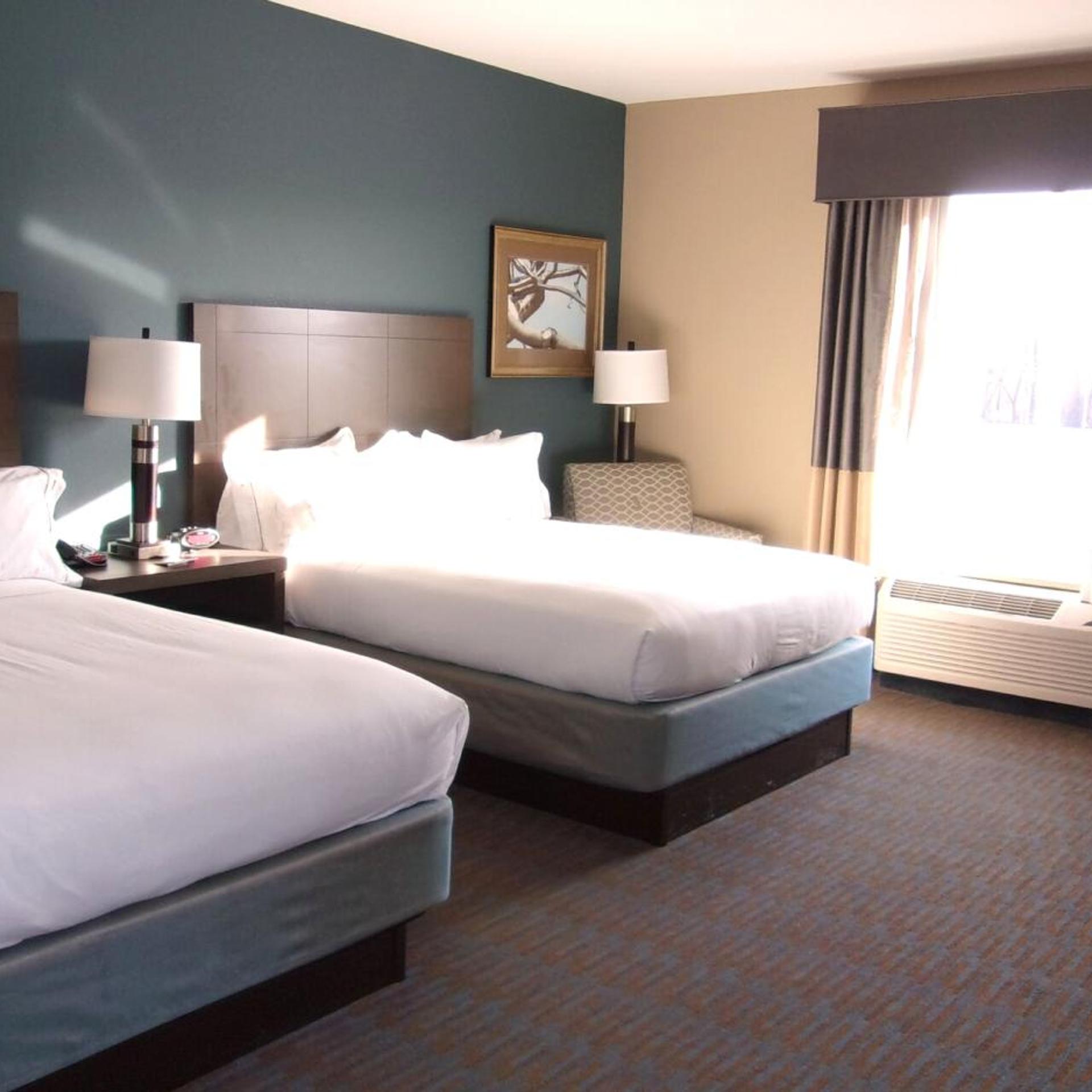 holiday inn express and suites goldsboro base area