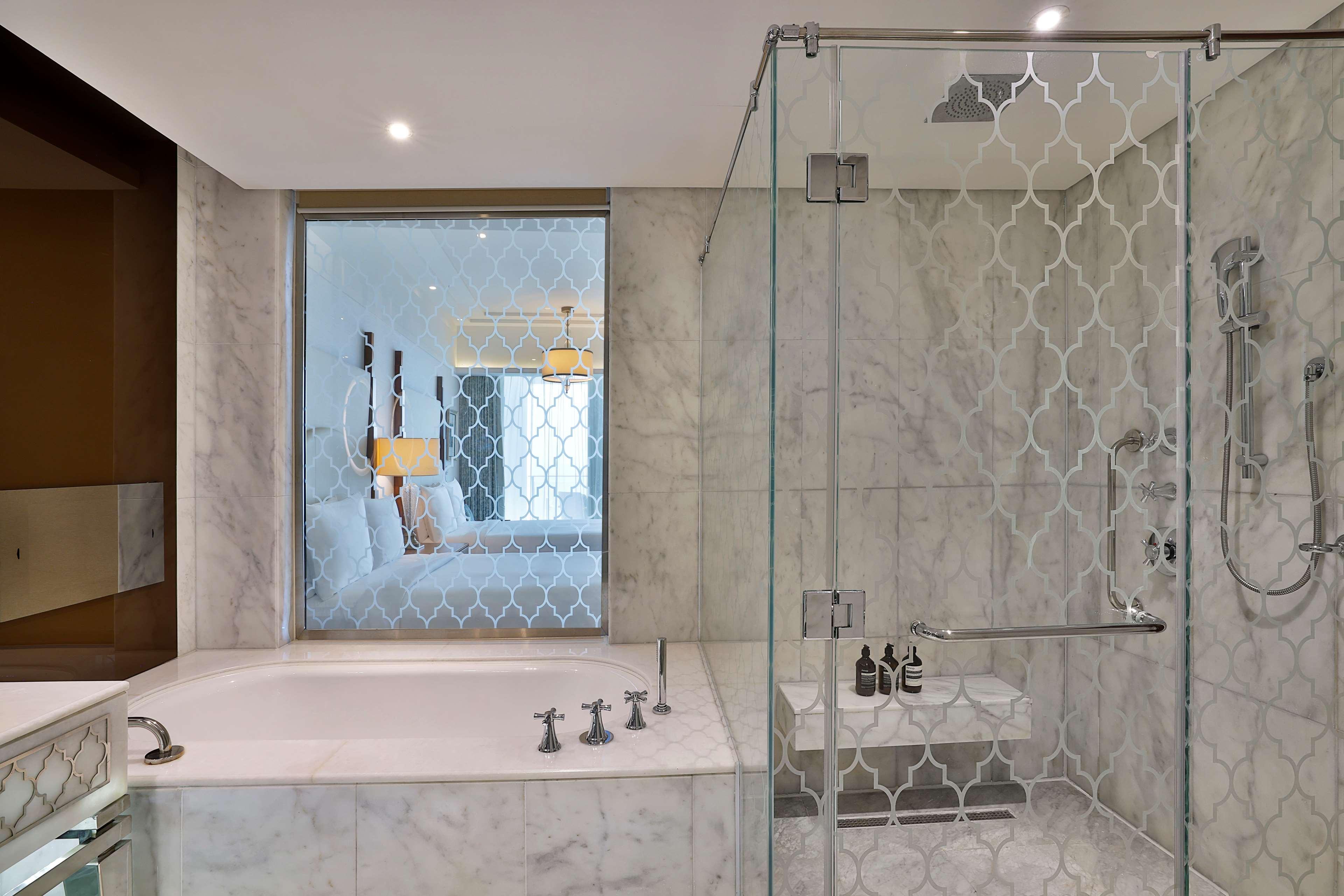 waldorf astoria dubai palm jumeirah