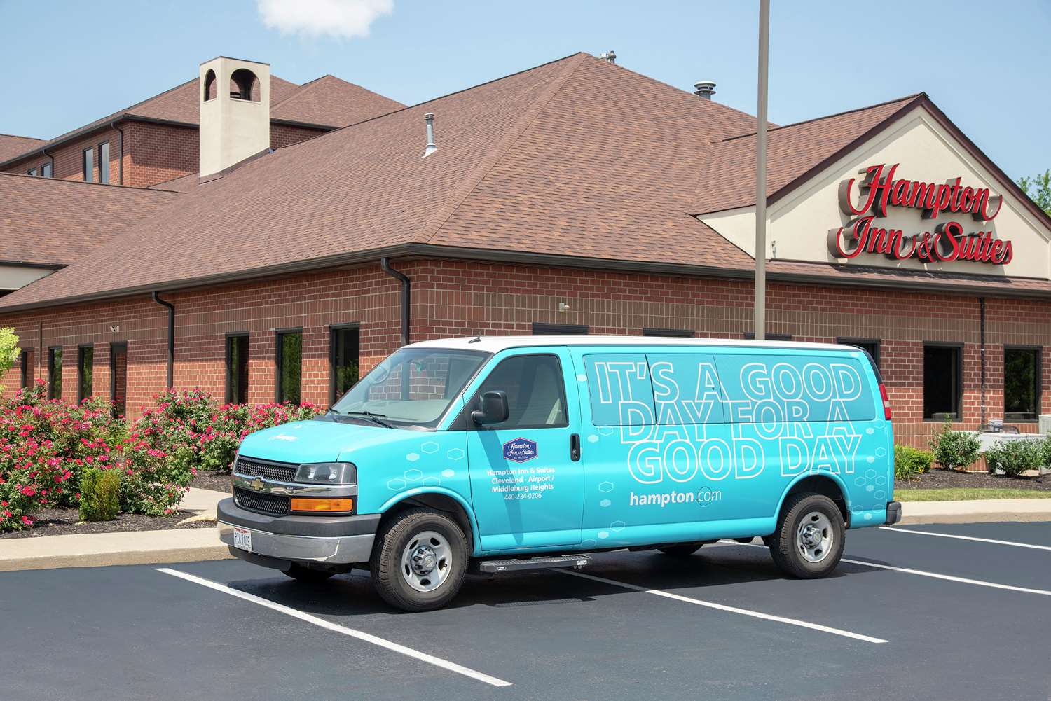 hampton inn and suites cleveland airport middleburg heights