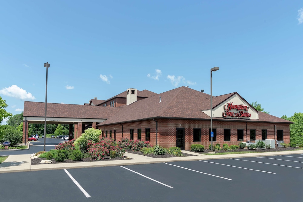 hampton inn and suites cleveland airport middleburg heights