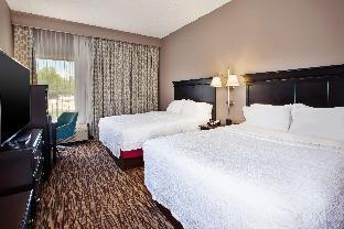 hampton inn and suites cleveland airport middleburg heights