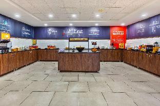 hampton inn and suites cleveland airport middleburg heights