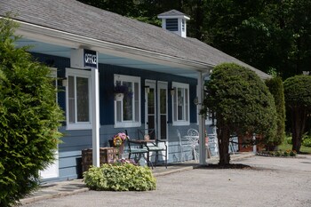 the governors rock motel df rockllc