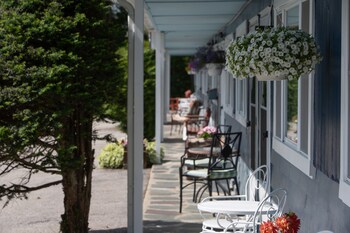 the governors rock motel df rockllc