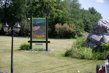 the governors rock motel df rockllc