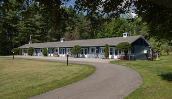The Governor's Rock Motel Df Rockllc,Bennington>>Arlington,2 star