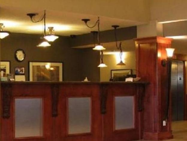 lakeview inns and suites fort nelson