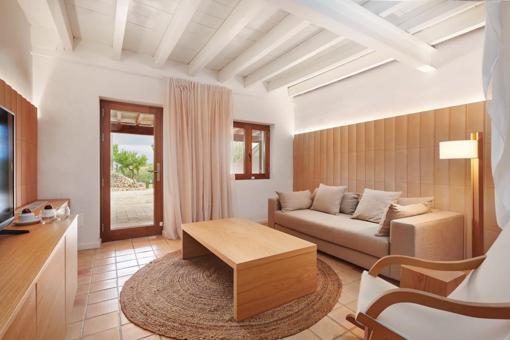 hotel rural es figueral nou adults only