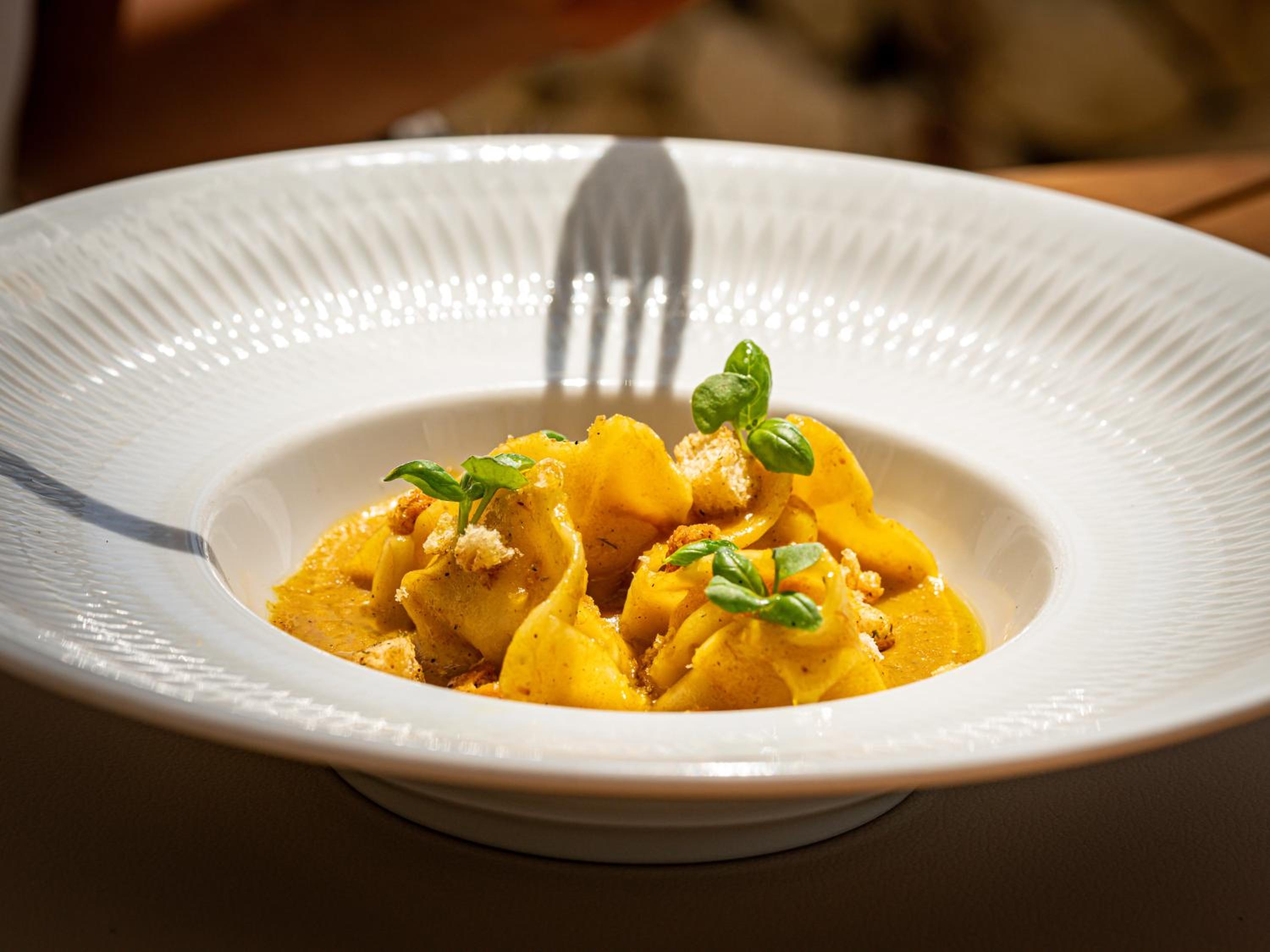 hotel rural es figueral nou adults only