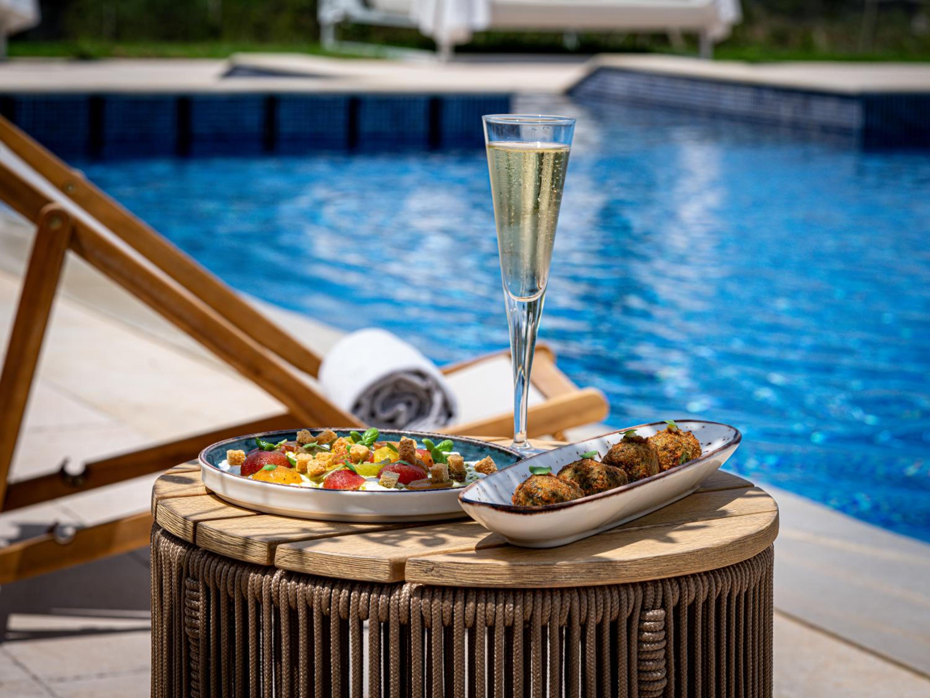 hotel rural es figueral nou adults only