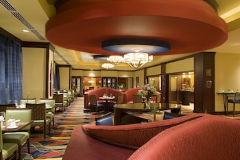 renaissance mobile riverview plaza hotel