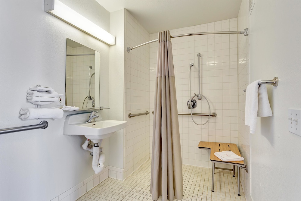 park inn by radisson santa rosa south