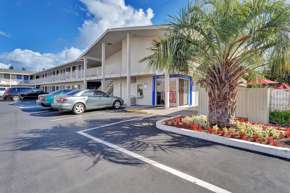 park inn by radisson santa rosa south