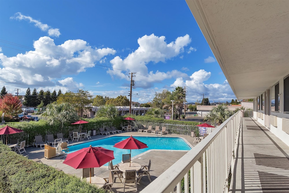 park inn by radisson santa rosa south