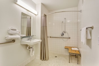 park inn by radisson santa rosa south