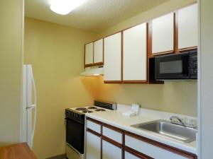 extended stay deluxe fld cypress creek