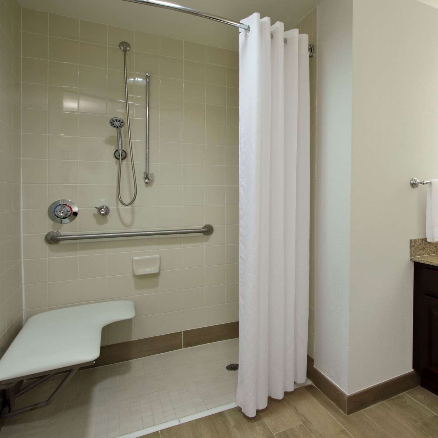 homewood suites by hilton ft lauderdale airport cruise port