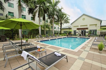 homewood suites by hilton ft lauderdale airport cruise port