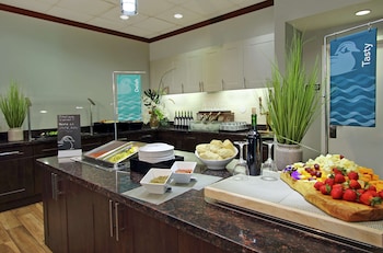 homewood suites by hilton ft lauderdale airport cruise port