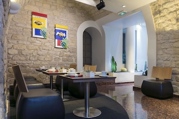 select hotel rive gauche